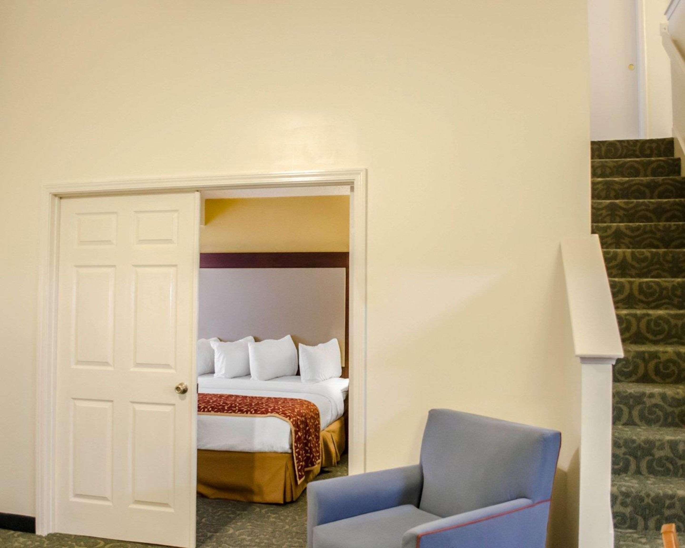Surestay Studio By Best Western بينساكولا المظهر الخارجي الصورة