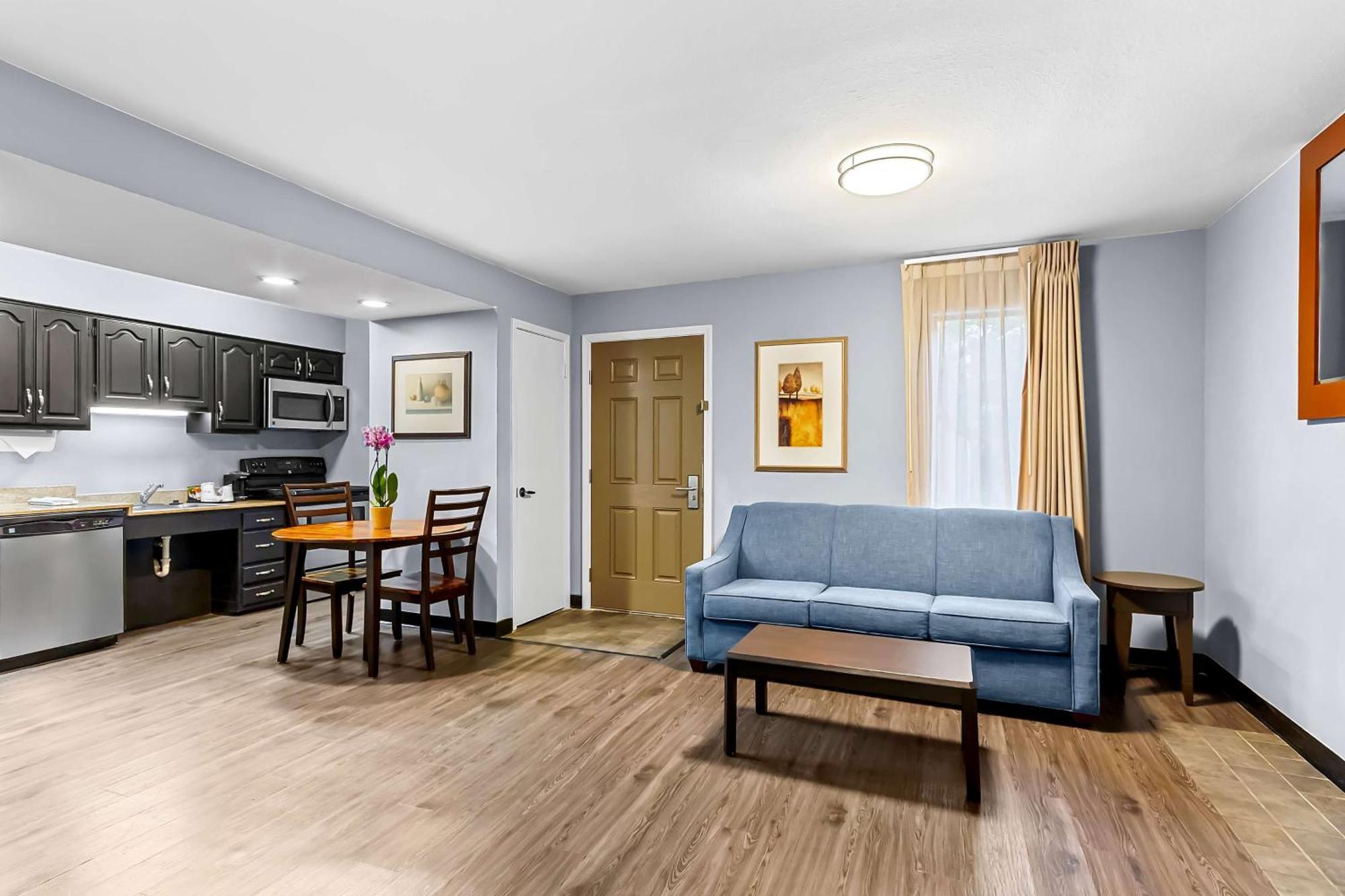 Surestay Studio By Best Western بينساكولا المظهر الخارجي الصورة